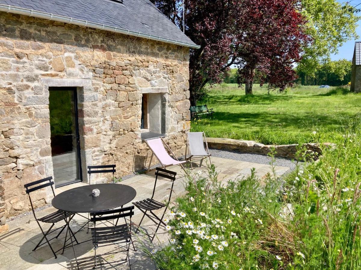 Villa Le Nid de la Breizhidence à Combourg Extérieur photo